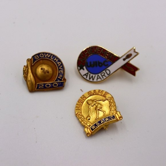 Vintage Bowling Award Enamel Pins lot of 3 - Picture 2 of 10